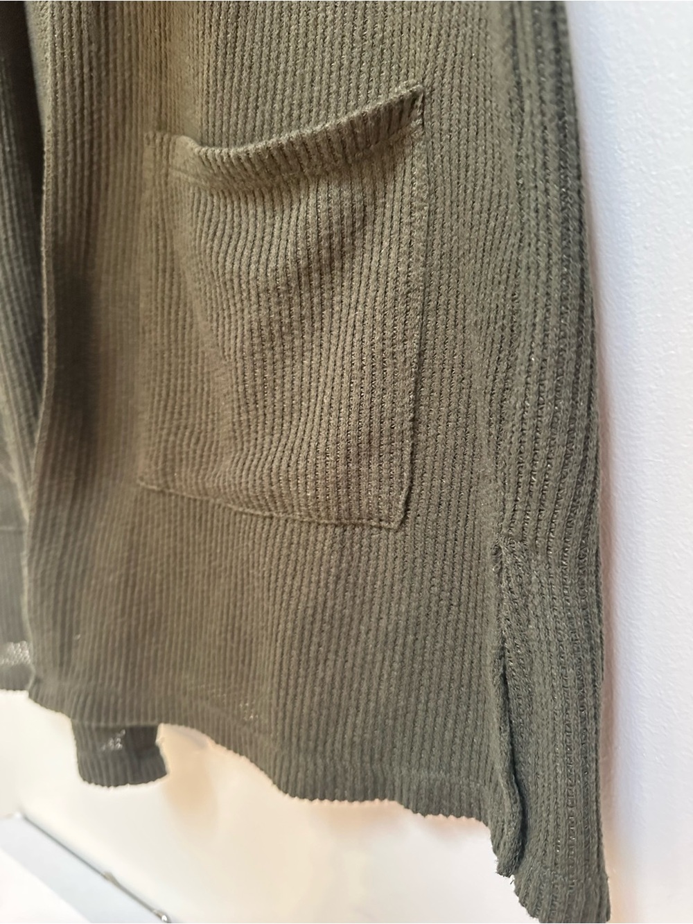 Active‎ USA Ribbed Cardigan Women’s Medium Olive Green Open Front Pockets - Picture 5 of 12